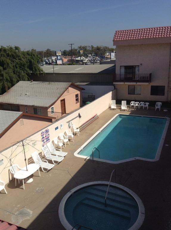 Budget Inn Anaheim/Santa Ana Extérieur photo
