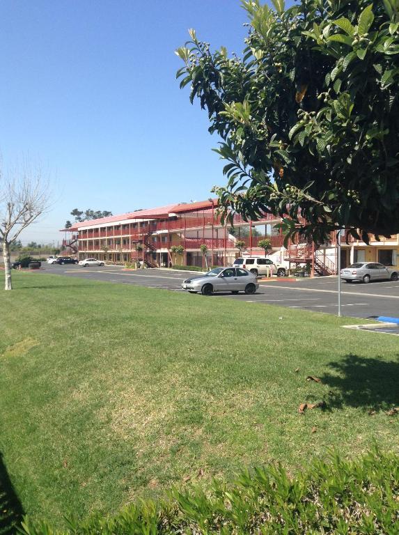 Budget Inn Anaheim/Santa Ana Extérieur photo