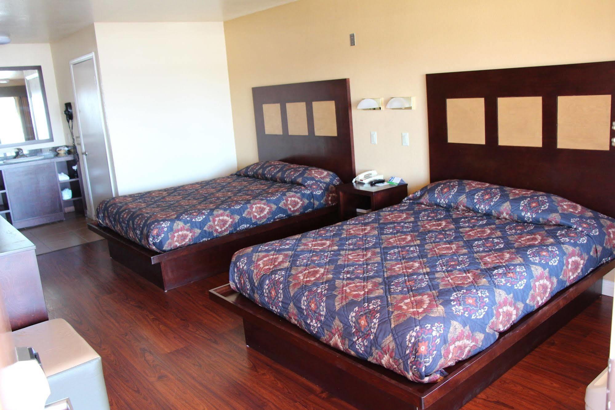 Budget Inn Anaheim/Santa Ana Extérieur photo