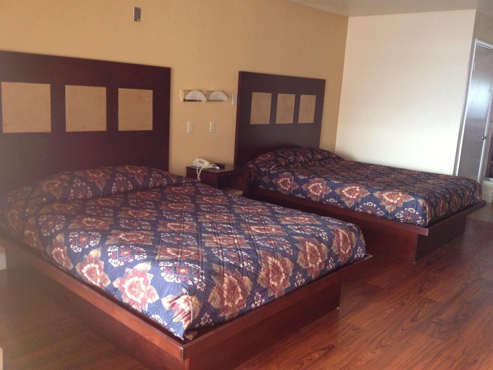 Budget Inn Anaheim/Santa Ana Extérieur photo