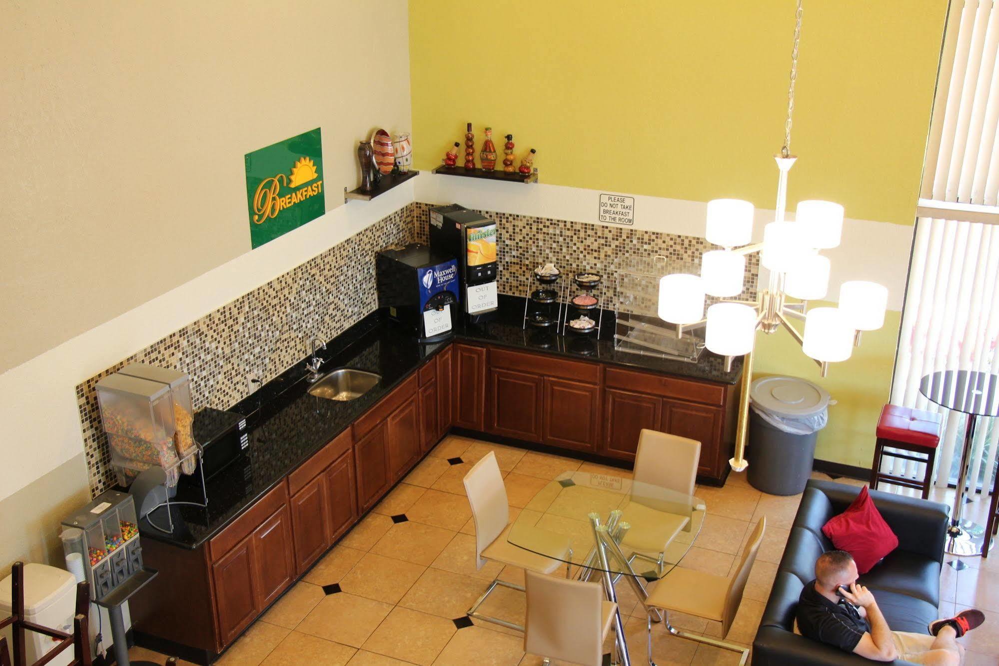 Budget Inn Anaheim/Santa Ana Extérieur photo